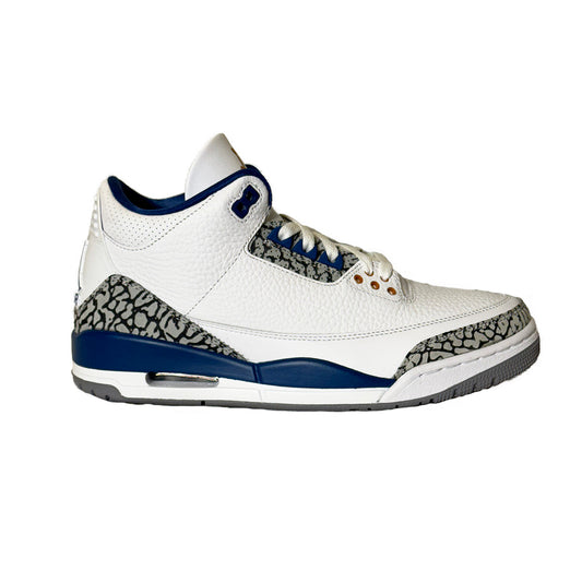 Air Jordan 3 Wizard